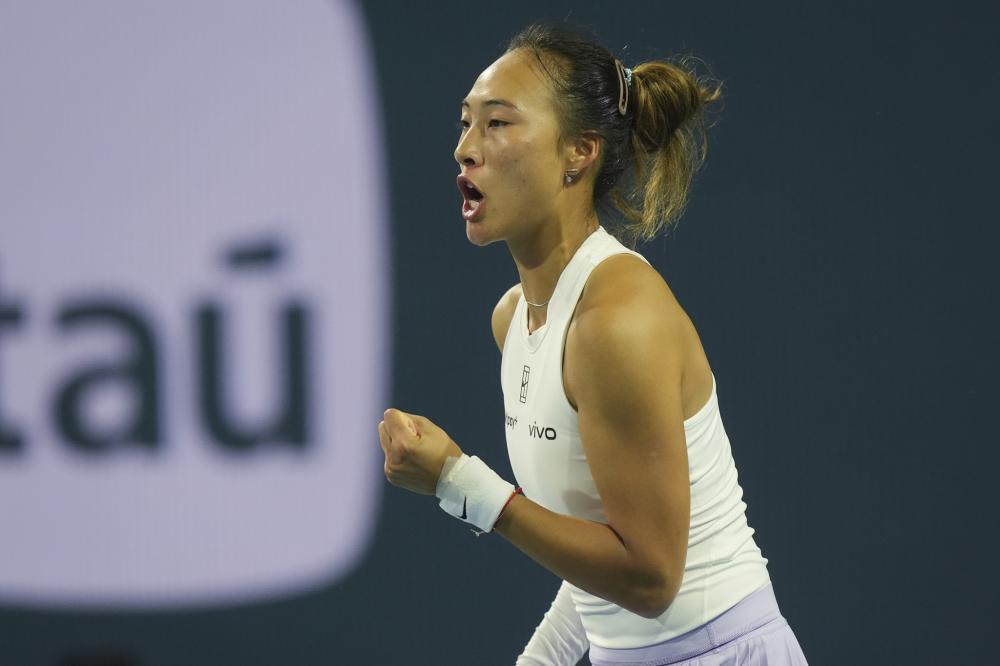 泰山足校95一代相聚淄博桓台，韦世豪、刘军帅等现役球员亮相